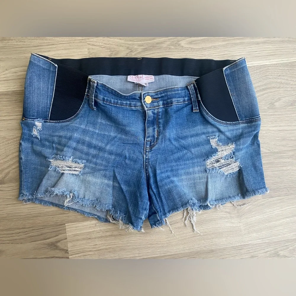 Maternity Shorts - Picture 2 of 15